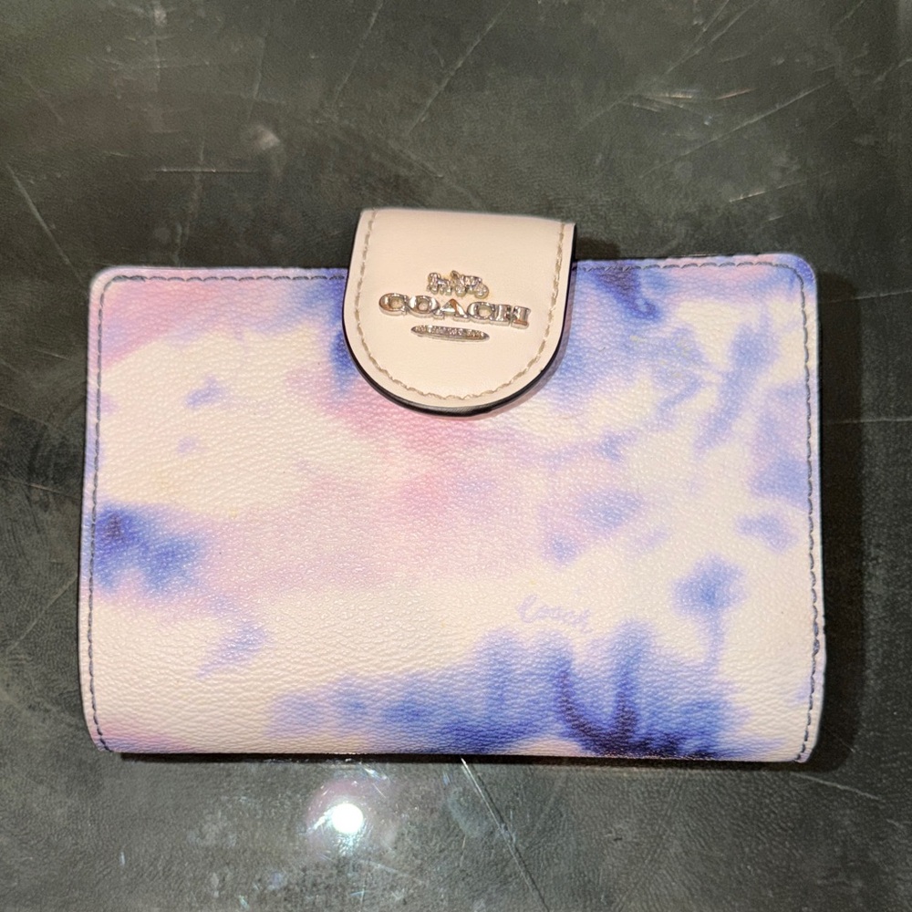 EUC - Coach Tie Dye Bifold Wallet with Corner Zip